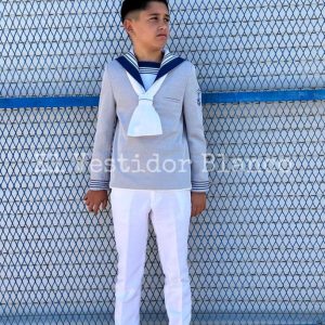 Marinero Gris Pantalón Blanco